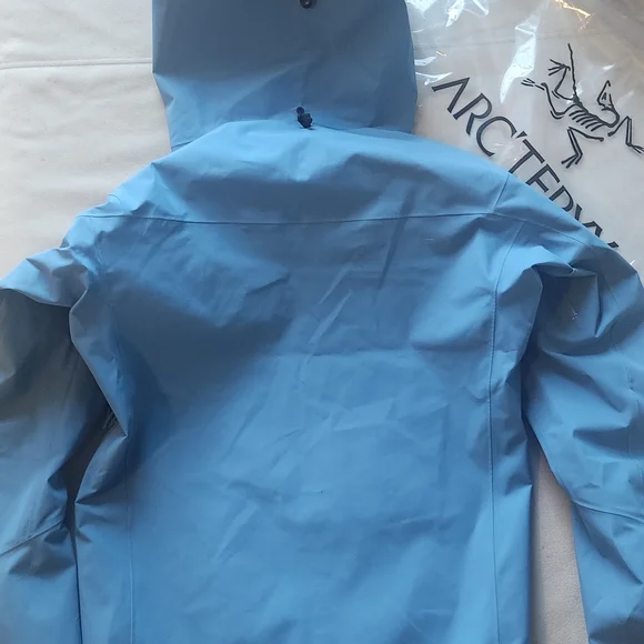Arc'teryx Blue Jacket - Picture 8 of 8